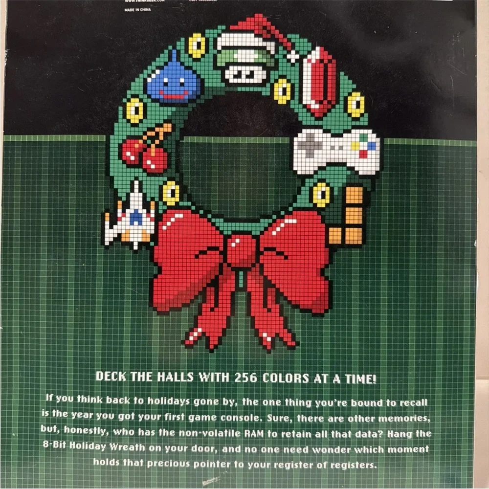 Think Geek Christmas Wreath 8bit LED Lighted 2011 Retro Video Game NEW SEALED